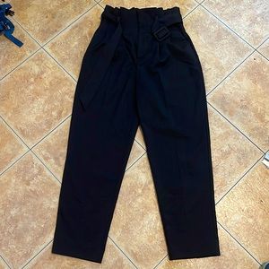 H&M paper bag dress shorts with belt